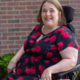 Laura Hall photo